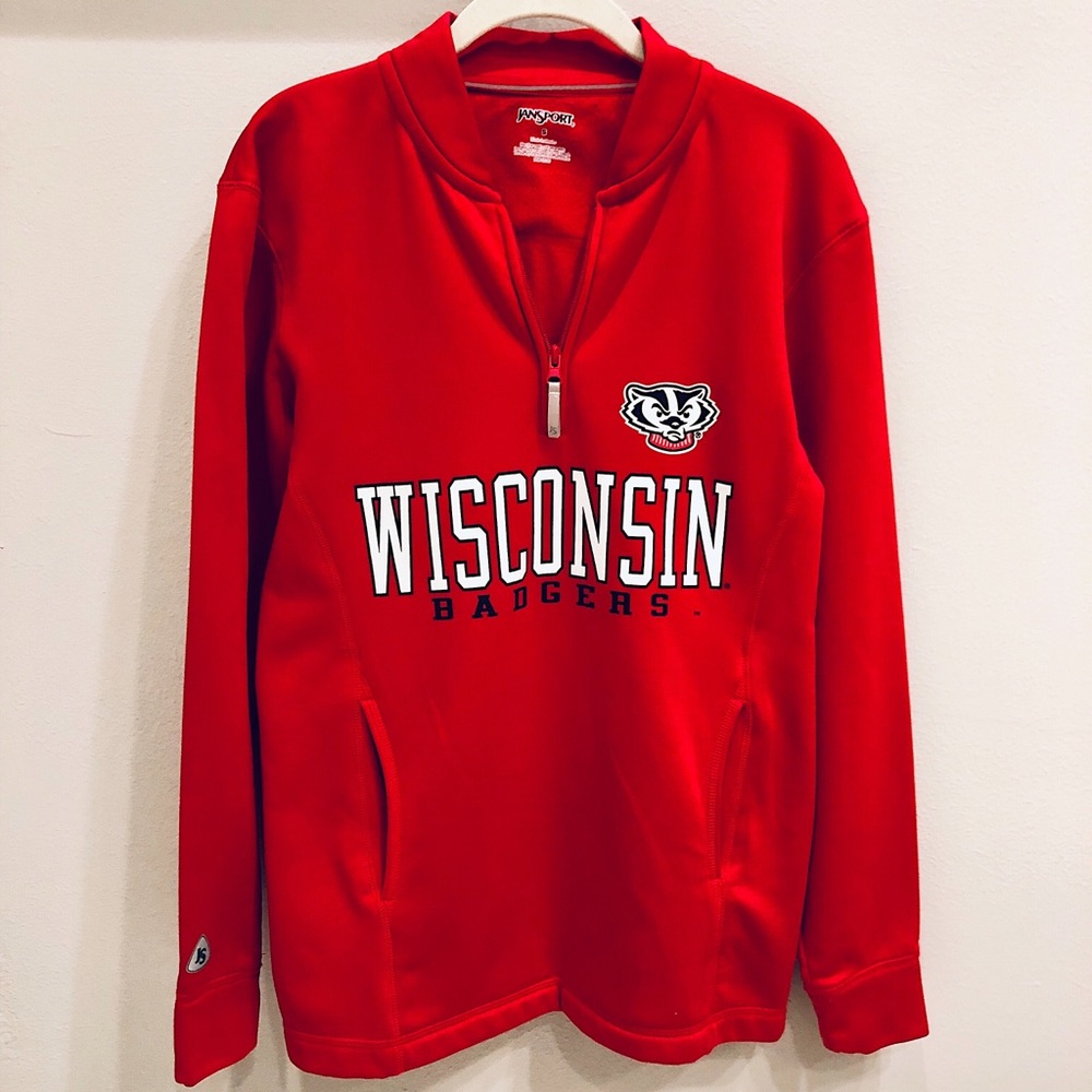 NWOT WISCONSIN 1/4 ZIP